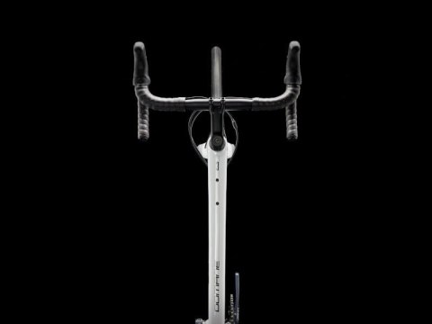 Trek Domane Al 3 Disc Trek White 2023 (58) Trek Domane Al 3 Disc Trek White 2023 (58)